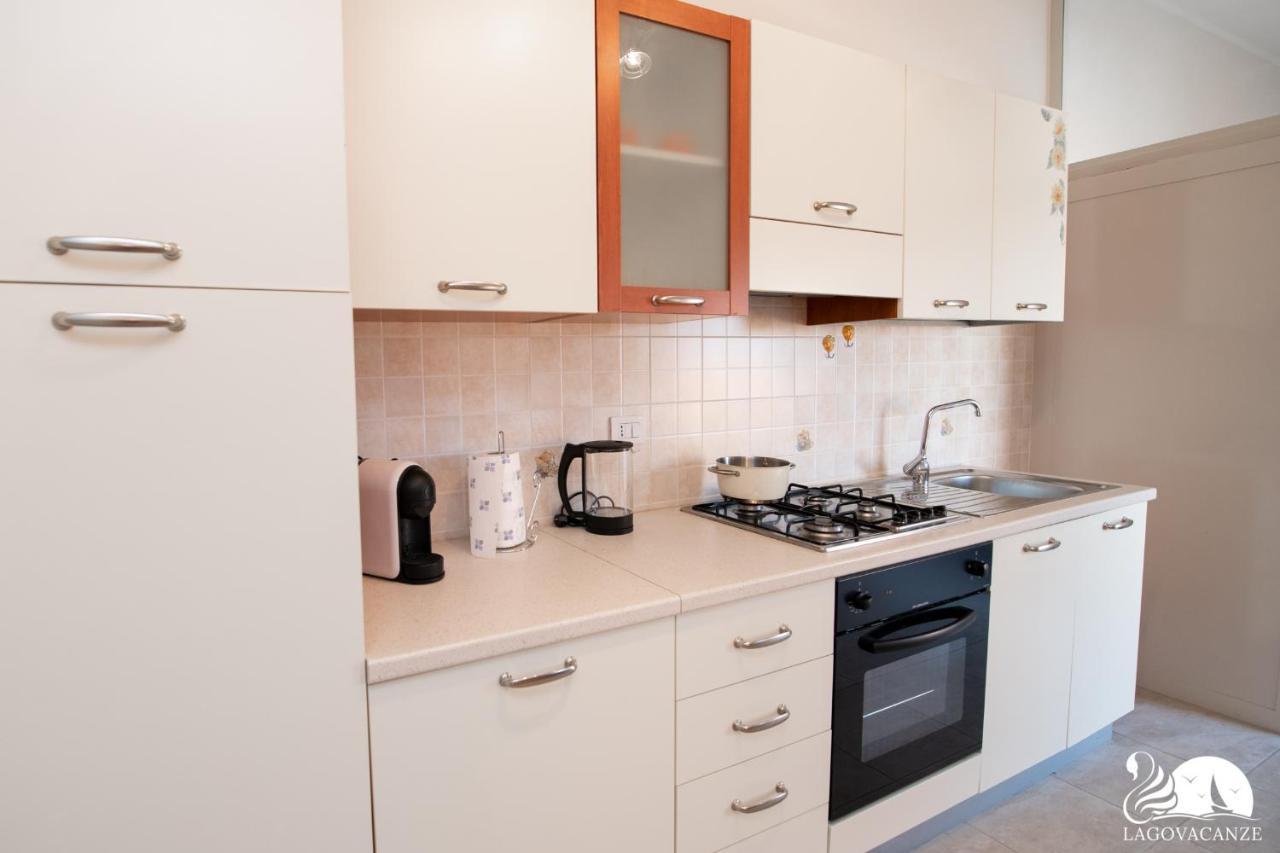 Appartamento Garden Ville Сирмионе Экстерьер фото